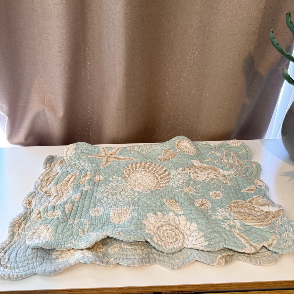 Coastal Seashell Quilted Reversible Scalloped Placemats Set of 2 Blue Beige